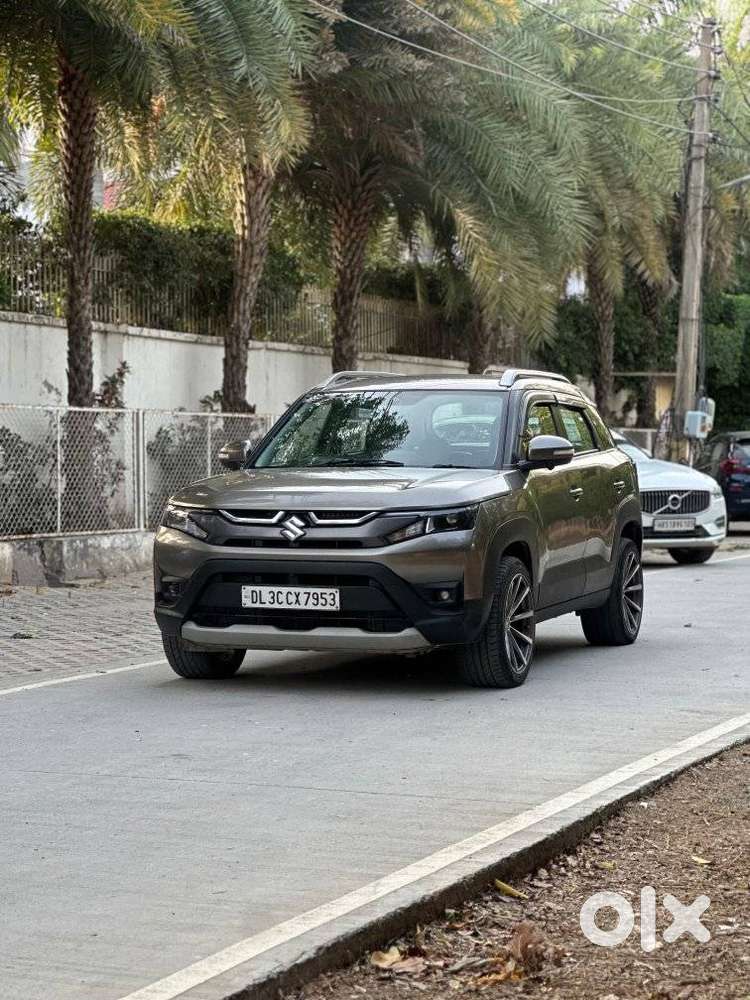 Maruti Suzuki Brezza 1.5 Zxi Smart Hybrid, 2023, Petrol