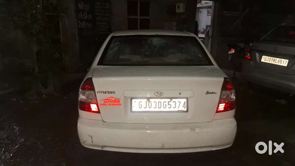 Hyundai Accent 1.5 Executive 2011 Average 35