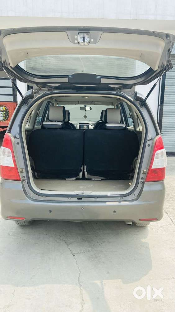 Toyota Innova 2.5 G (diesel) 7 Seater, 2014, Diesel