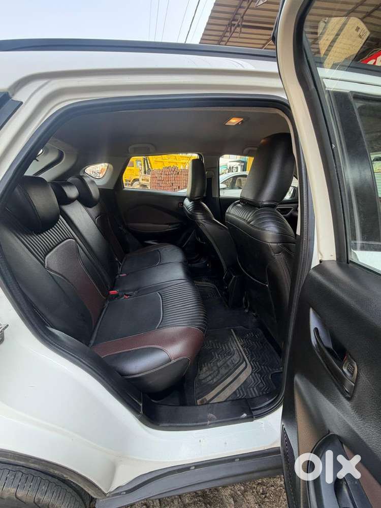 Maruti Suzuki Fronx Petrol 2023