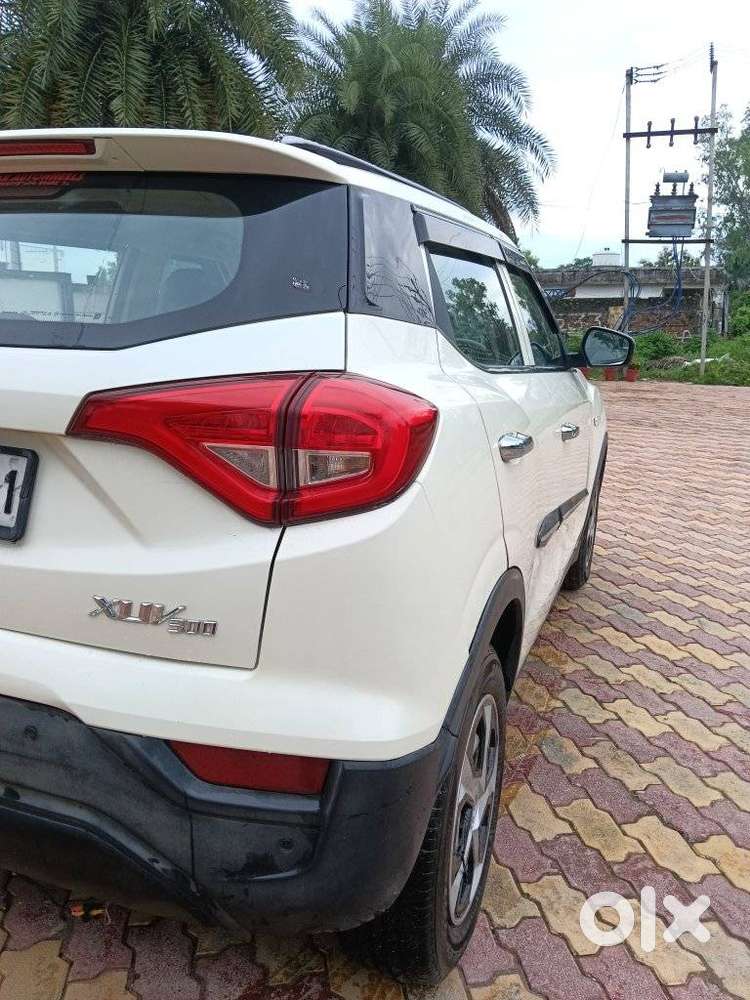Mahindra Xuv300 W2 1.2 Petrol, 2021, Petrol