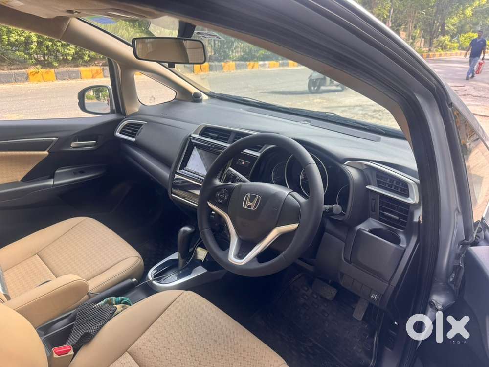 Honda Jazz Petrol Automatic 2017