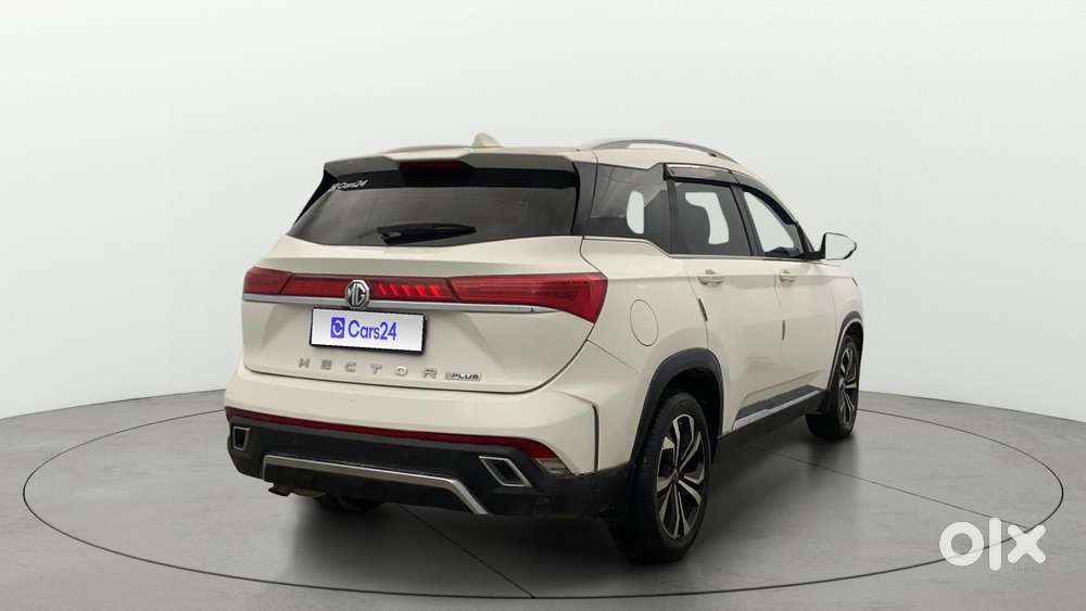 Mg Hector Plus Sharp Pro 1.5 Turbo Petrol Mt 6 Str, 2023, Petrol