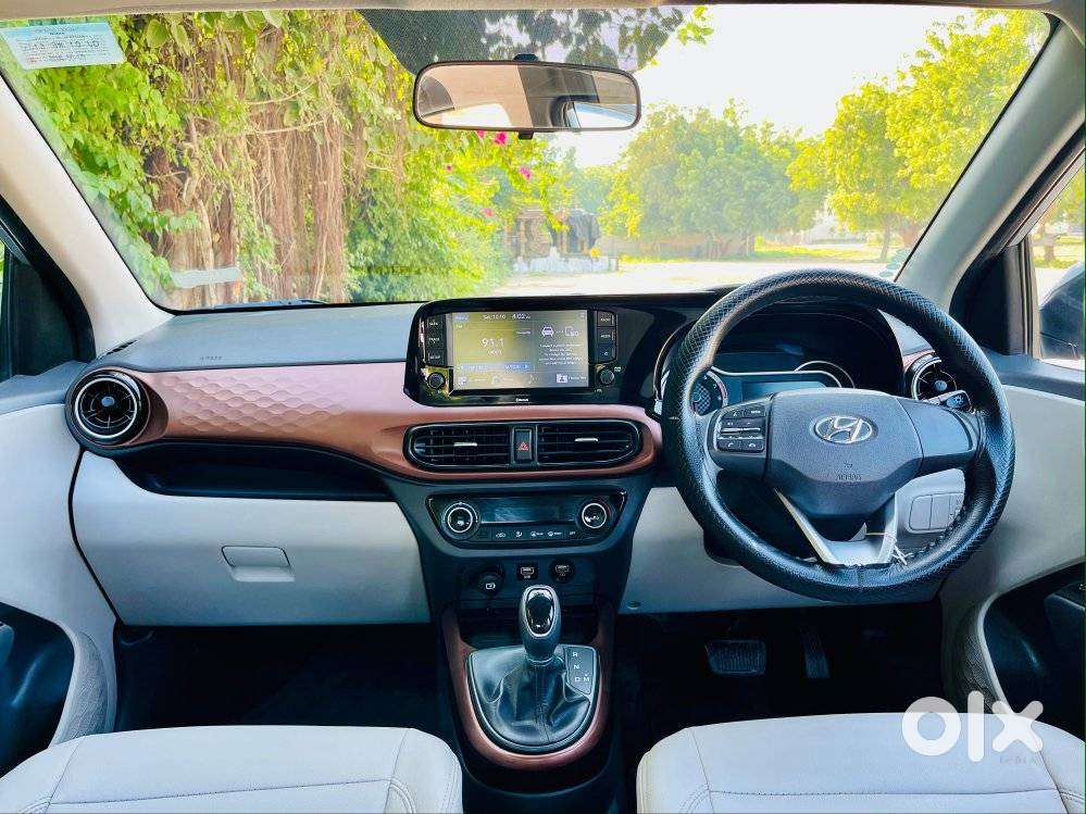 Hyundai Aura 1.0 Sx Plus Petrol, 2022, Petrol