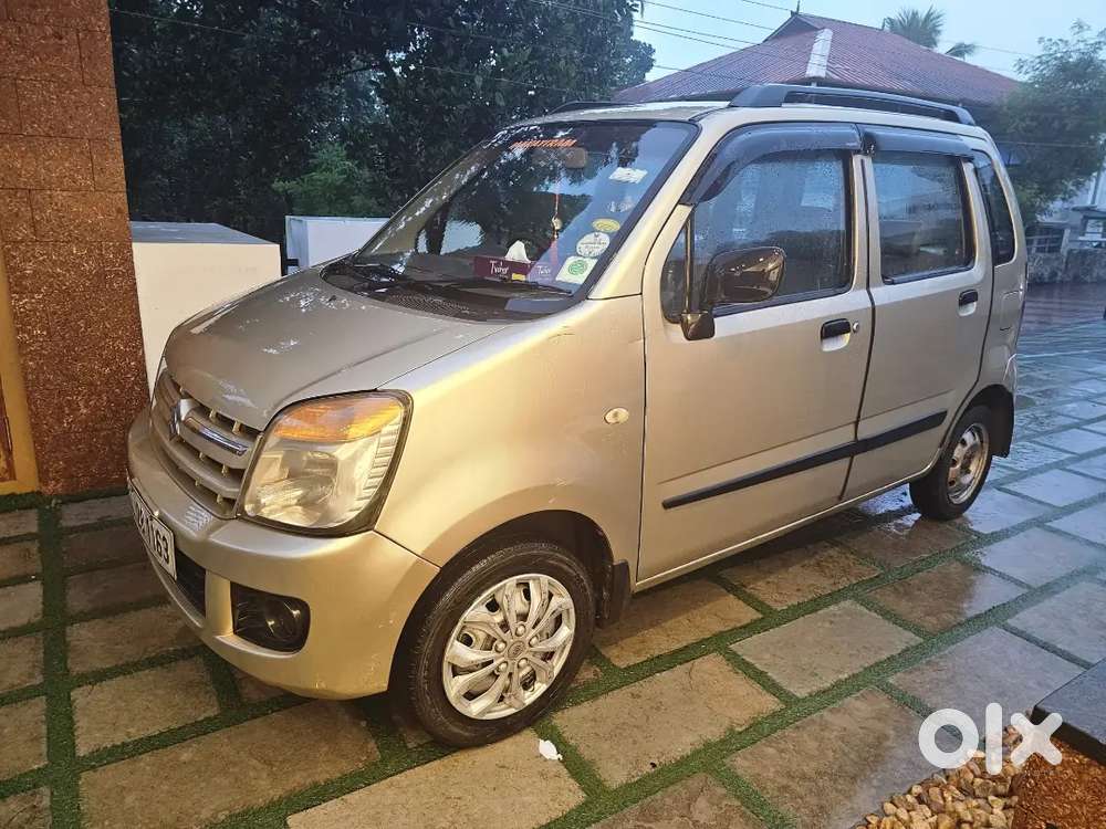 Maruti Suzuki Wagon R 2007 Petrol 161232 Km Driven. Royal Gold Colour