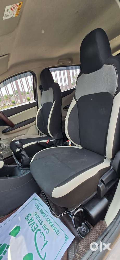 Renault Triber Rxl, 2025, Petrol
