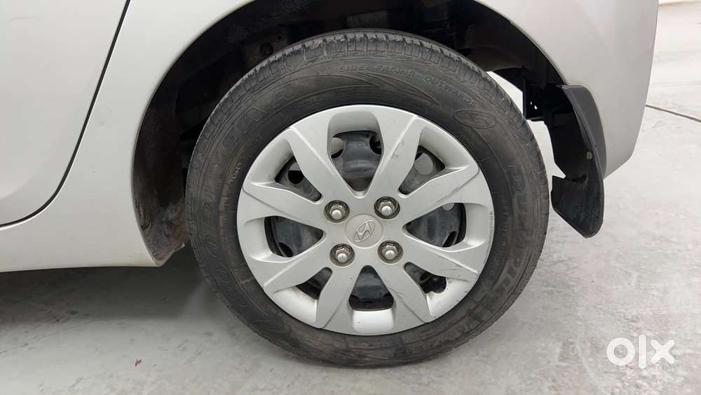 Hyundai Eon Magna +, 2015, Petrol