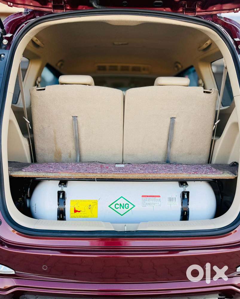 Maruti Suzuki Ertiga 2022-2023 Vxi Cng, 2022, Petrol