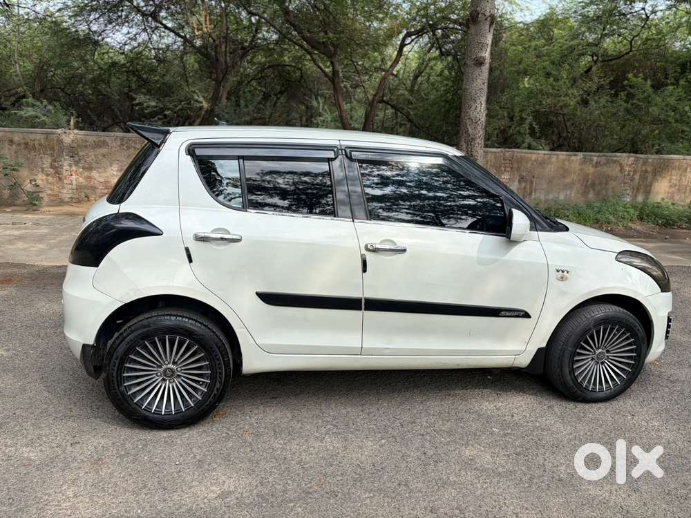 Swift 2016 Model For Sale ( Cng On Paper)