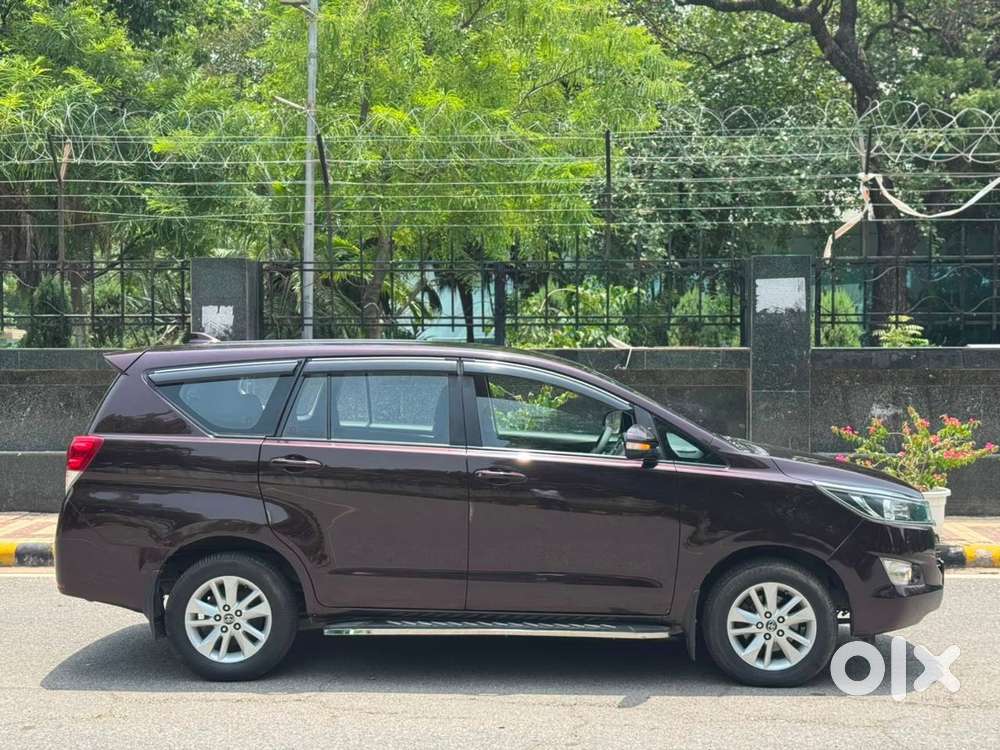Toyota Innova Crysta [2020-ongoing] 2.4 Gx 8 Str, 2019, Diesel