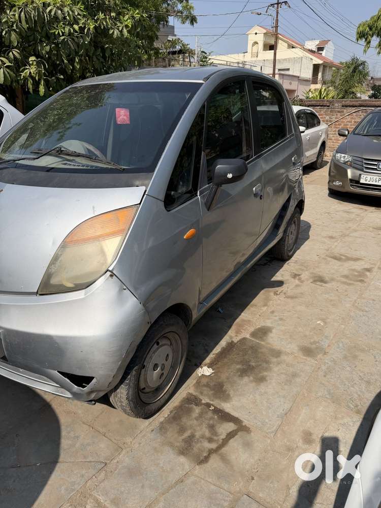 Tata Nano Xt, 2010, Petrol