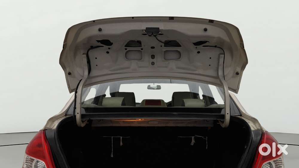 Maruti Suzuki Swift Dzire Vxi 1.2, 2014, Petrol