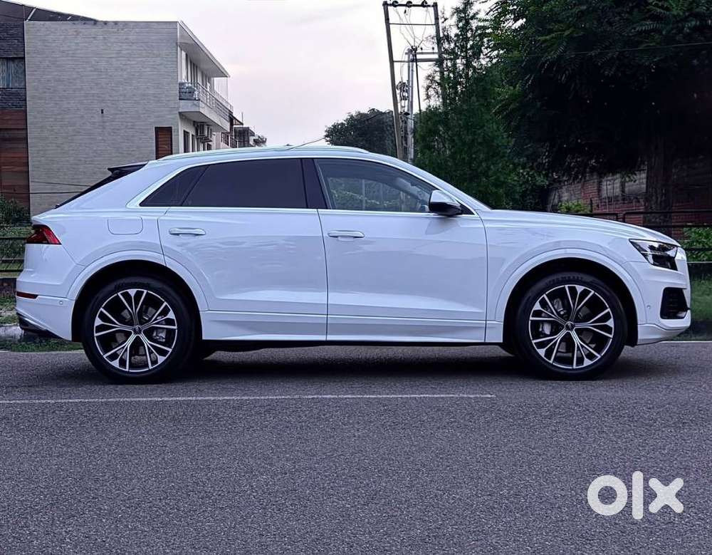 Audi Q8 3.0 55 TFSI Quattro, 2024, Petrol
