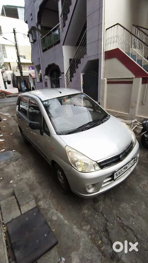 Maruti Suzuki Zen Estilo 1.0 2011