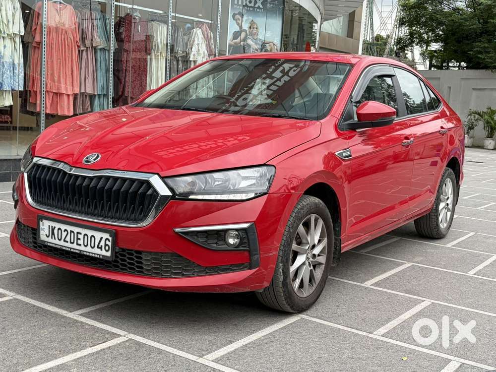 Skoda Slavia Style 1.5l Tsi Mt, 2023, Petrol
