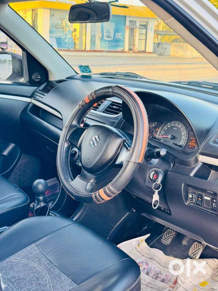 Maruti Suzuki Swift 1.2 Lxi (o), 2016, Cng & Hybrids