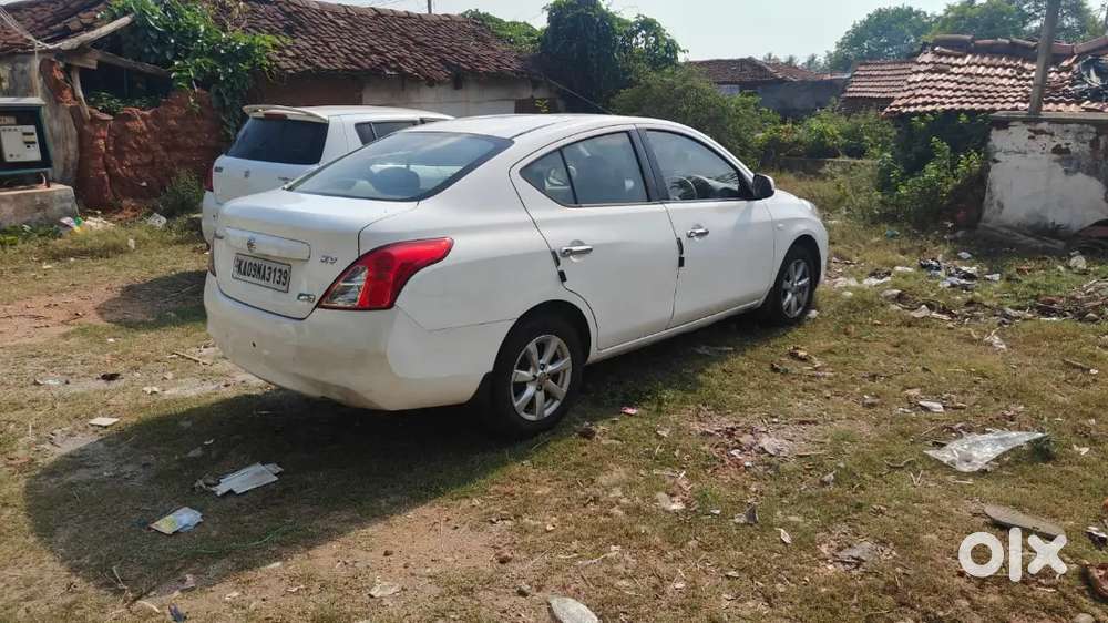Nissan Sunny 2012 Diesel 140000 Km Driven
