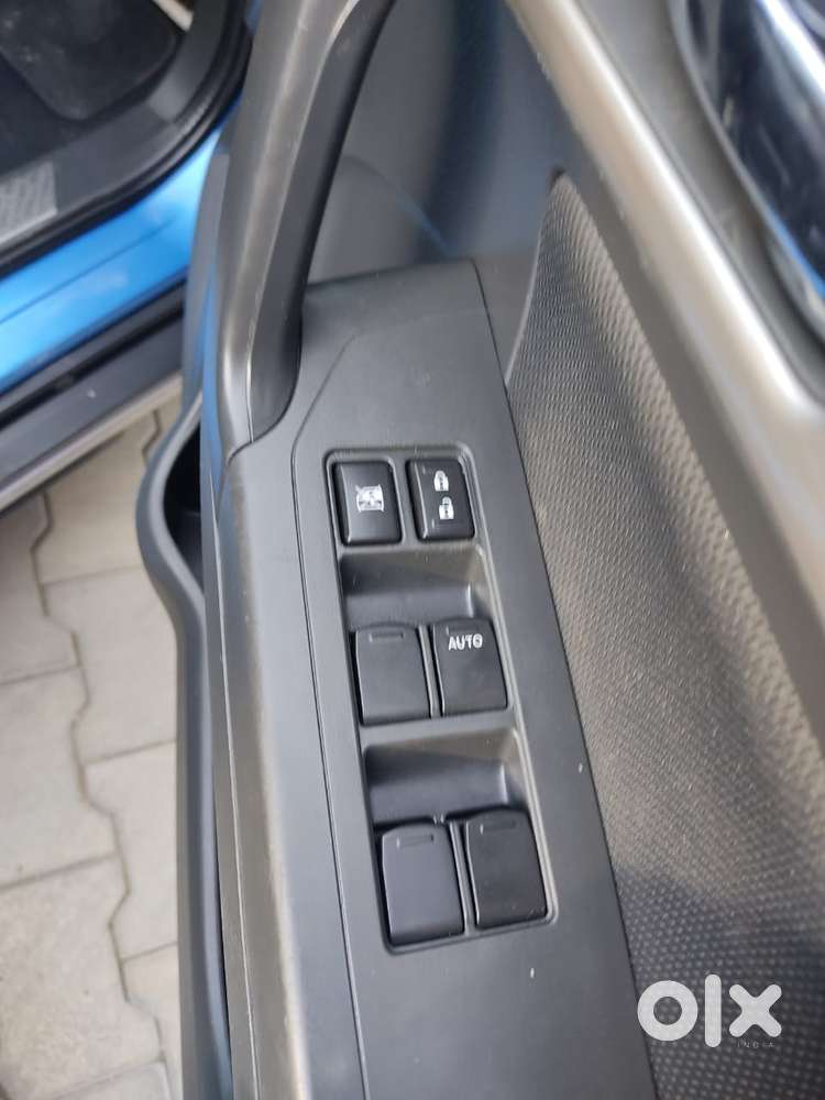 Maruti Suzuki Brezza Zdi Plus, 2017, Diesel