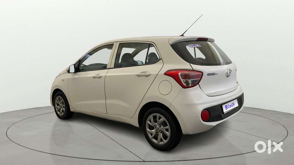 Hyundai Grand I10 Sportz 1.2 Kappa Vtvt, 2017, Cng & Hybrids