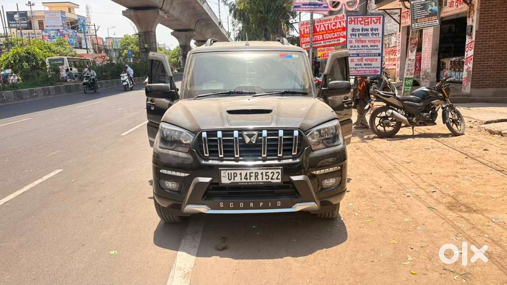 Mahindra Scorpio Classic 2023