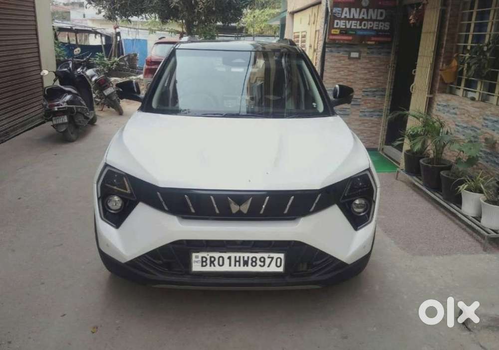 Mahindra Xuv 3xo Ax7 Diesel Mt, 2024, Diesel