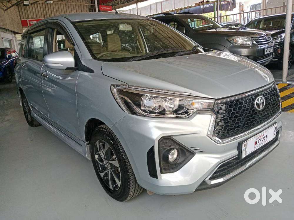 Toyota Rumion V At, 2025, Petrol