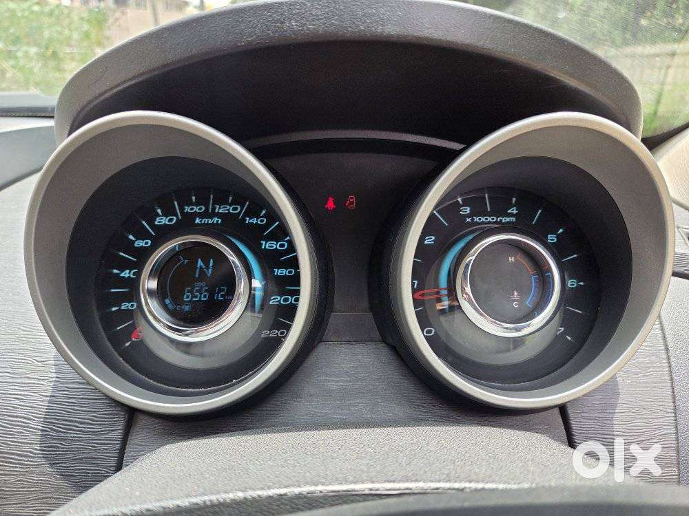 Mahindra Xuv500 2.2 W10, 2016, Diesel