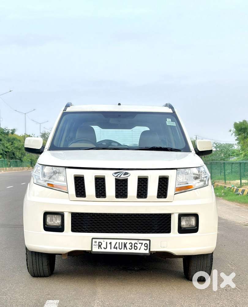Mahindra Tuv 300 Mhawk100 T8, 2015, Diesel