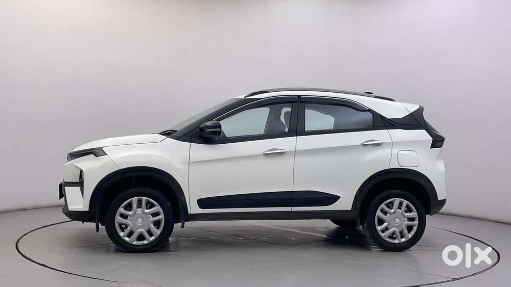 Tata Nexon Creative Plus S 1.2 Revotron Petrol 6 Mt, 2025, Petrol