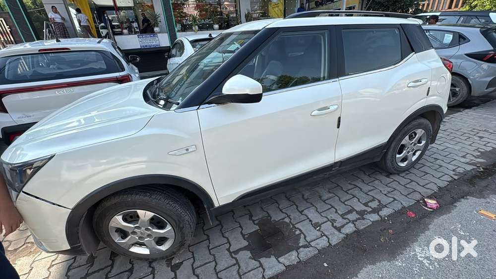 Mahindra Xuv300 Diesel White 2019 Good Condition
