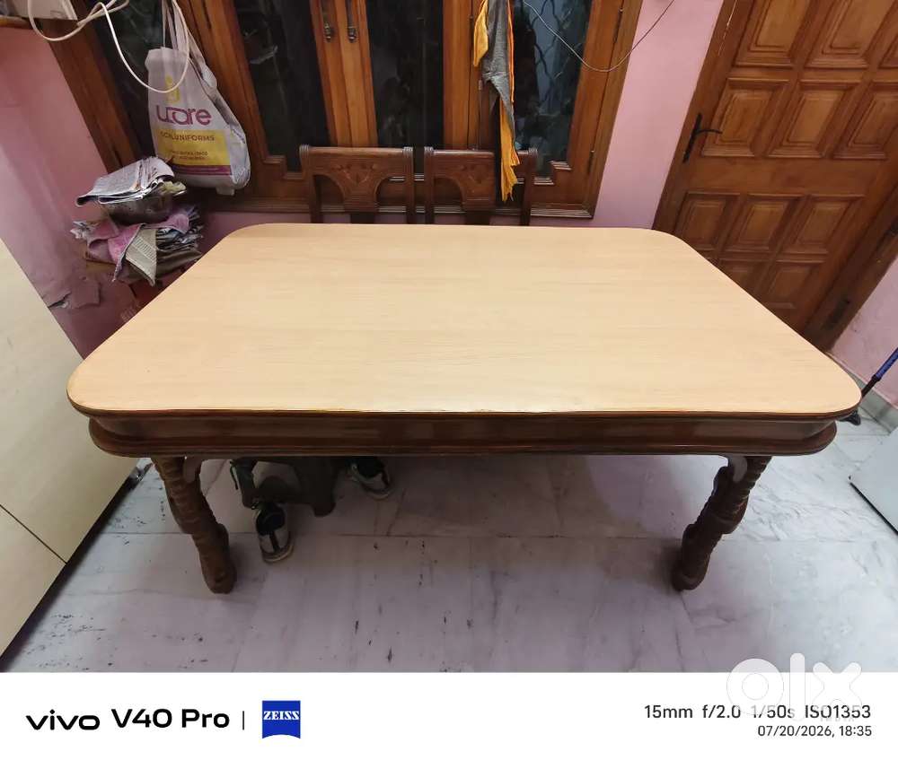 Dinning table