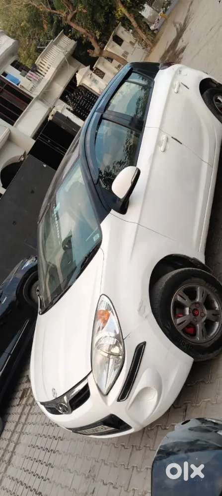 Hyundai I20 Spotz 2011