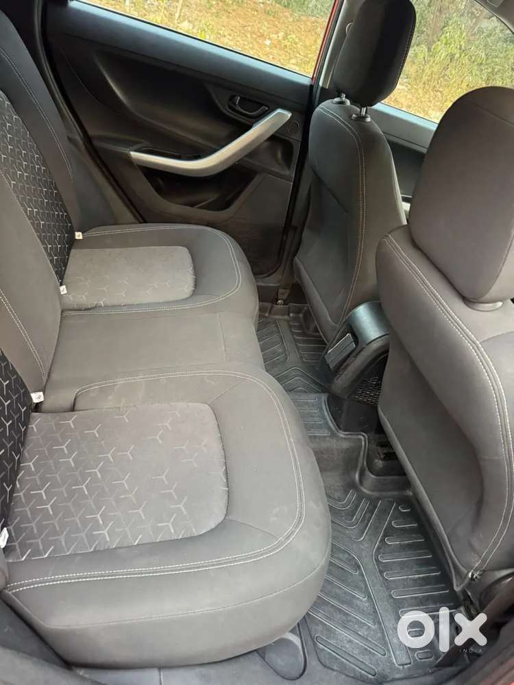 Tata Nexon 1.2 Revotron Xm (s), 2021, Petrol