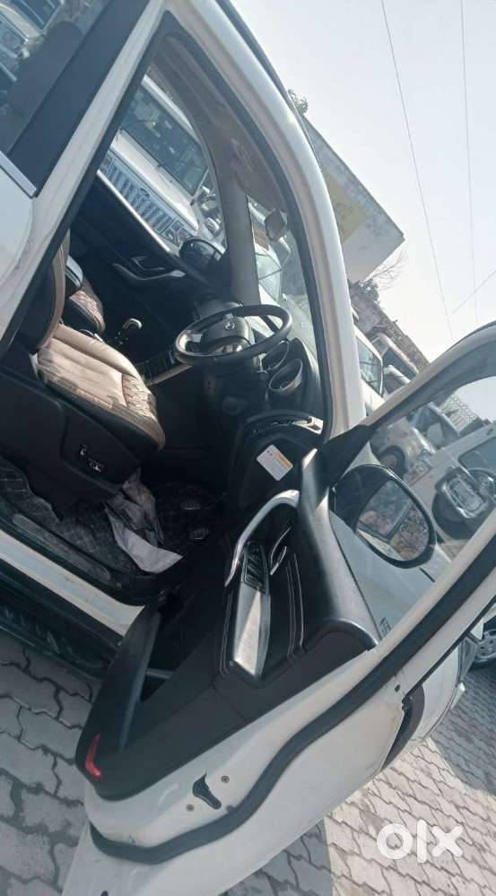 Mahindra Xuv500 At W8 Fwd, 2019