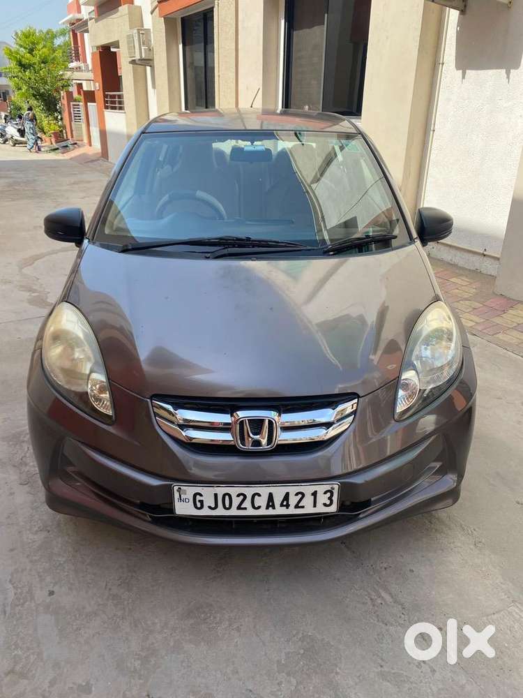Honda Amaze 2015 Diesel Well Maintained