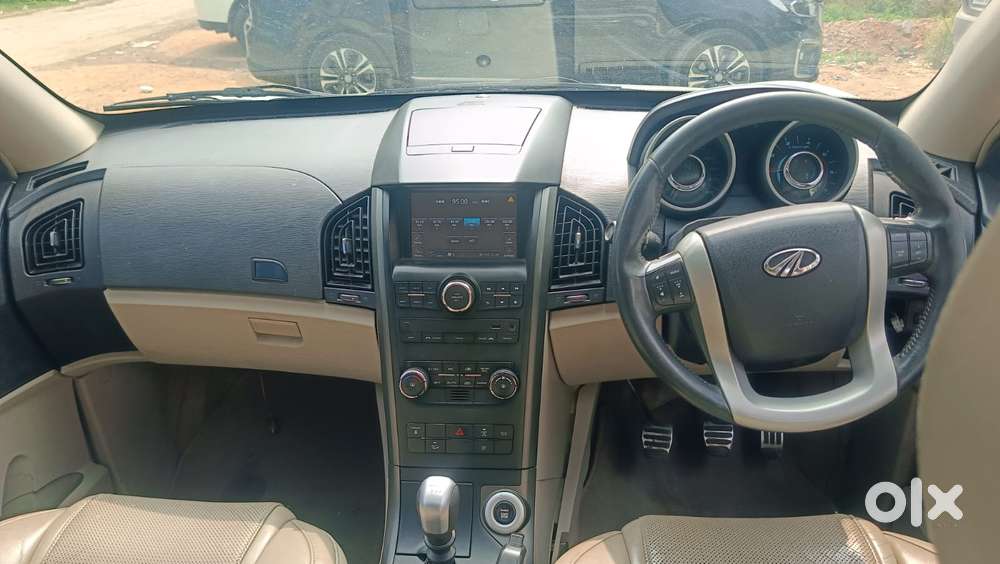 Mahindra Xuv500 W10 Awd, 2015, Diesel