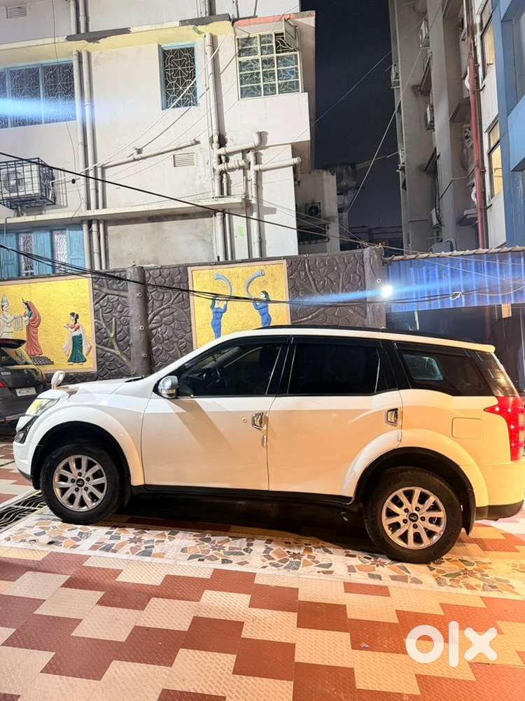 Xuv 500 W10 Top Model Diesel 2017 Vip Number 2000