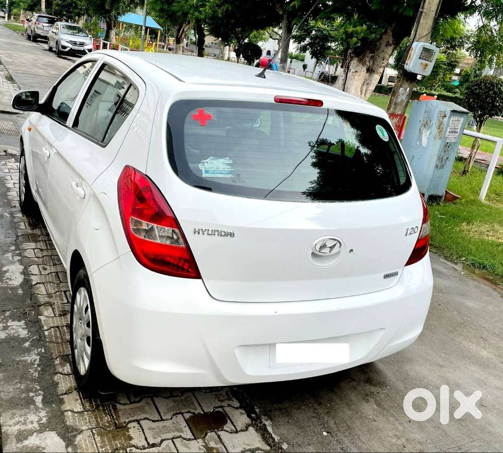 Hyundai I20 2011 Petrol Well Maintained