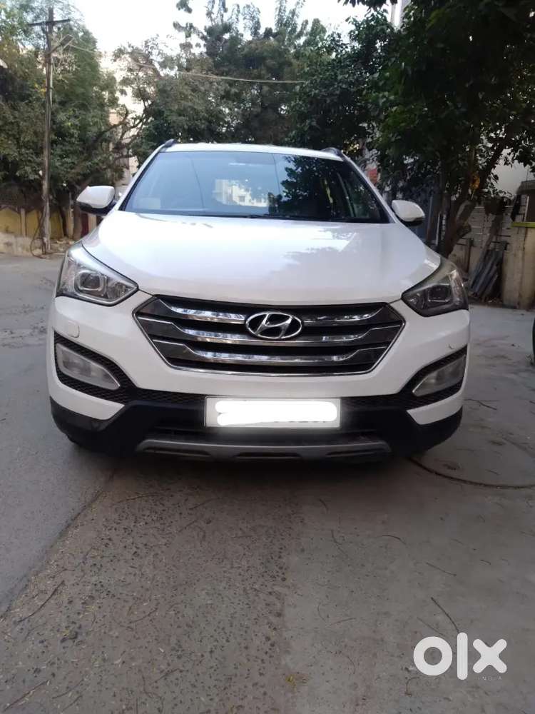 Hyundai Santa Fe (2016) Automatic (diesel)