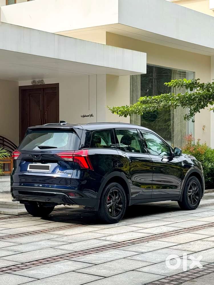 Mahindra Xuv700, 2023, Petrol