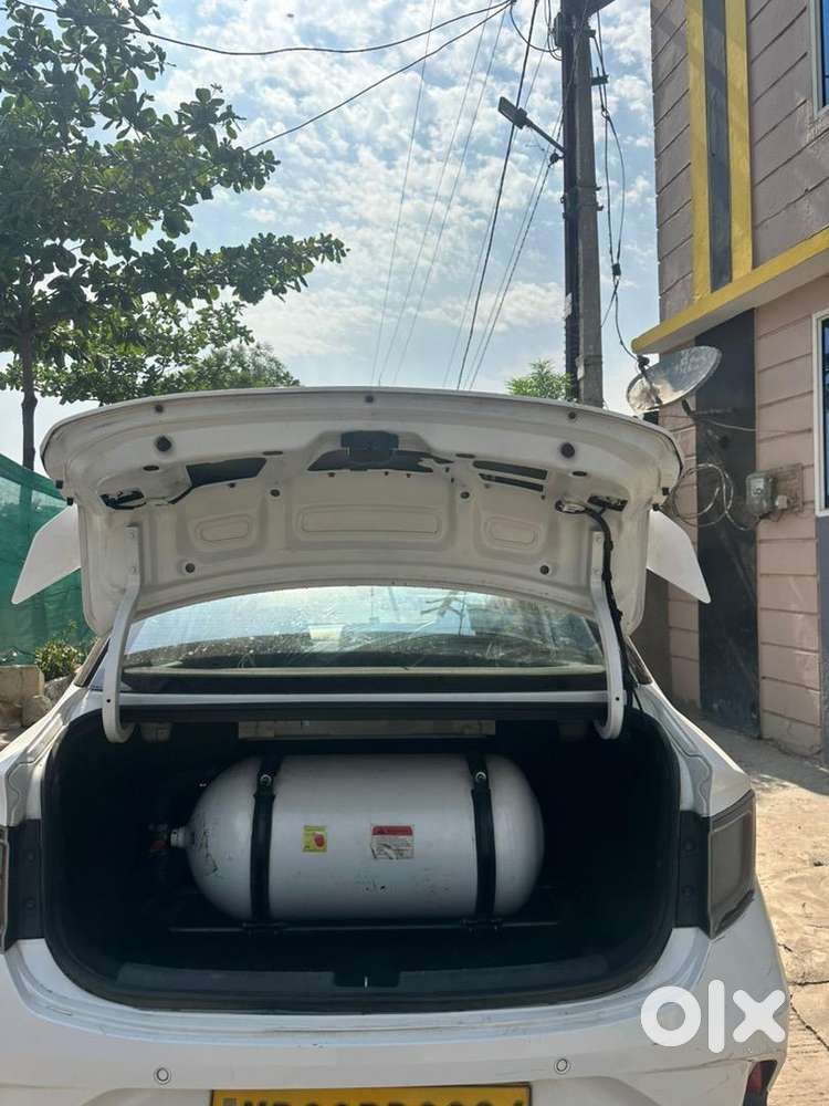 Hyundai Aura 2024 Cng & Hybrids Good Condition