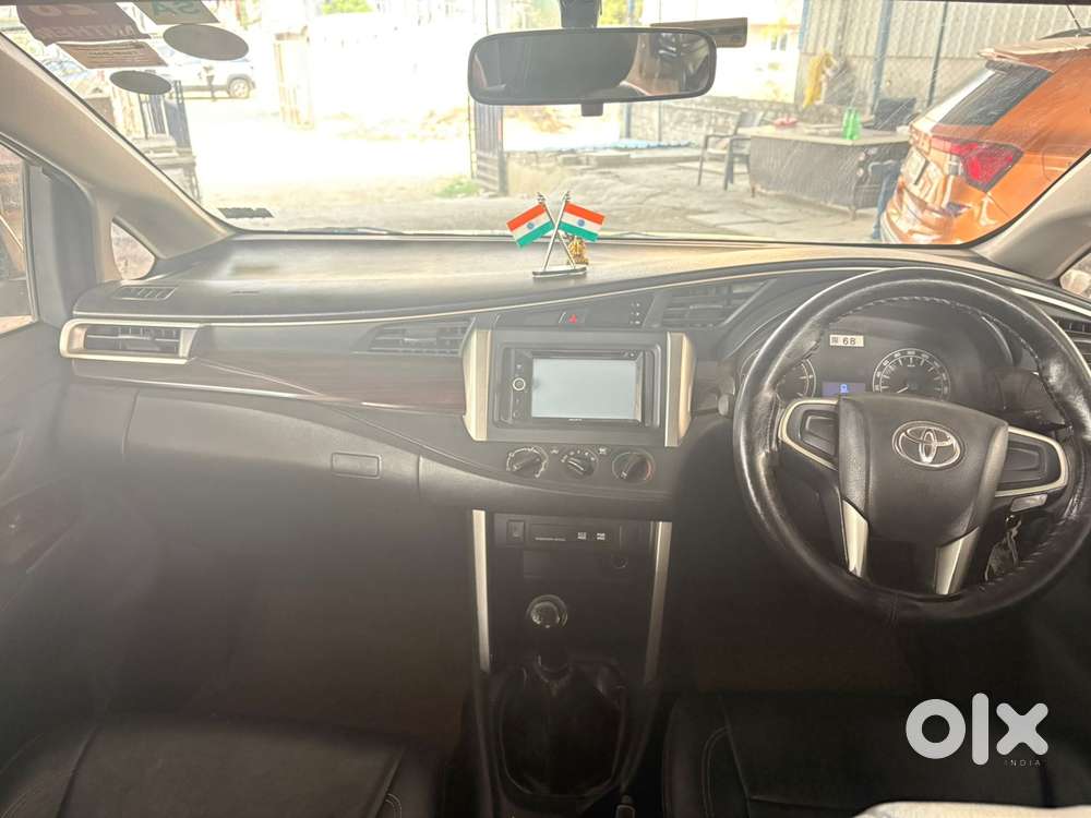 Toyota Innova Crysta 2.4 Gx Mt, 2017, Diesel