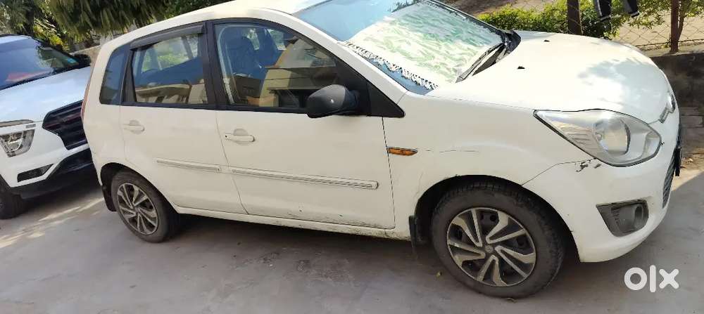 Ford Figo Diesel Zxi 2014