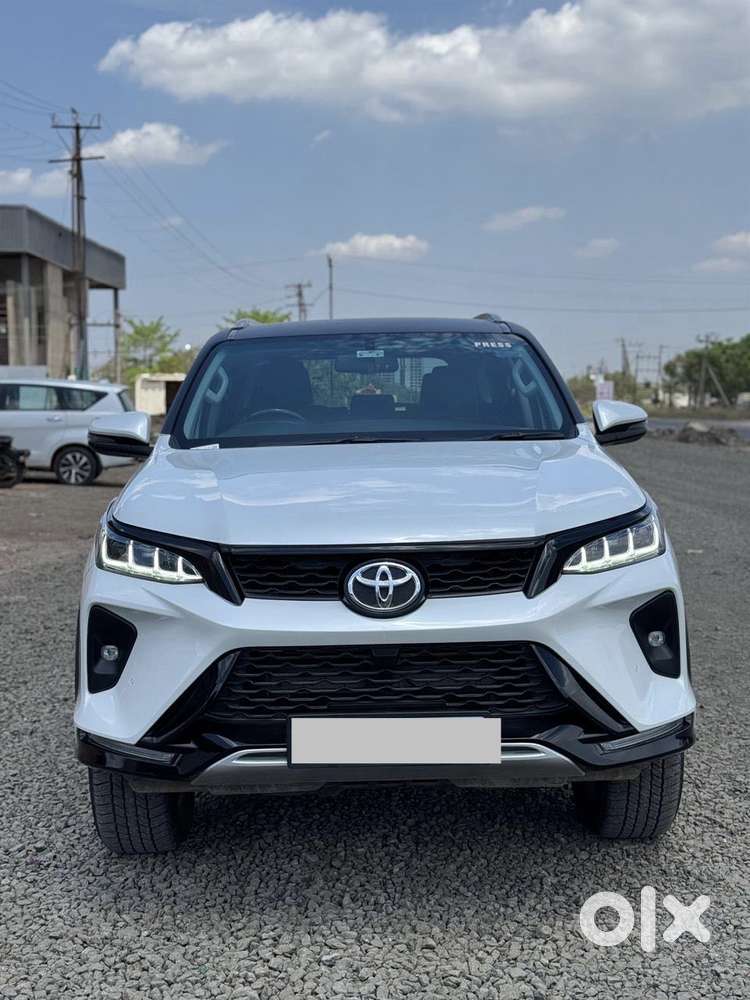 Toyota Fortuner Legender 4x2 At 2.8, 2024, Diesel