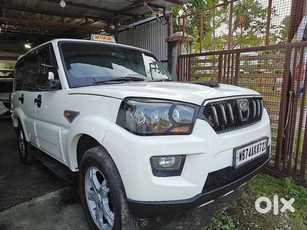 Mahindra Scorpio S10 2016 Model