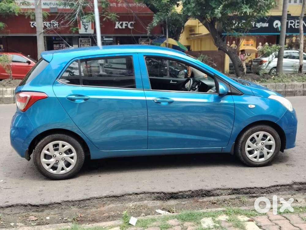 Hyundai Grand I10 Sportz, 2017, Petrol
