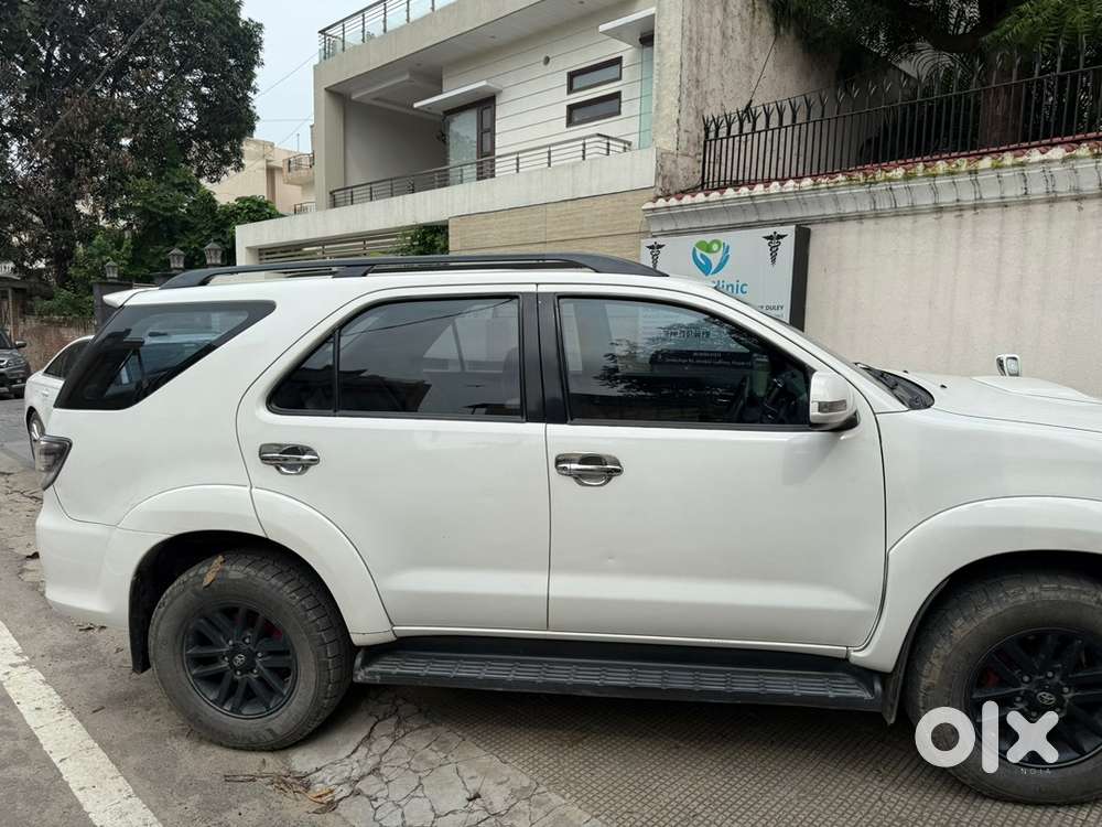 Toyota Fortuner Diesel 2013