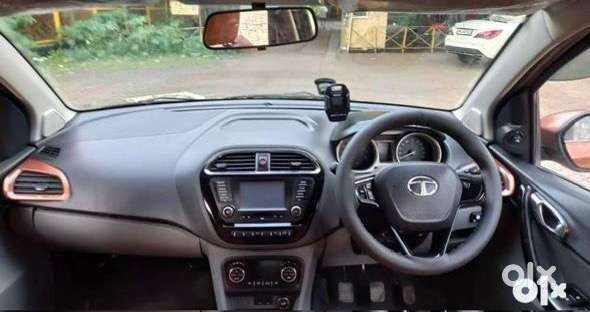 Tata Tigor Petrol 2017