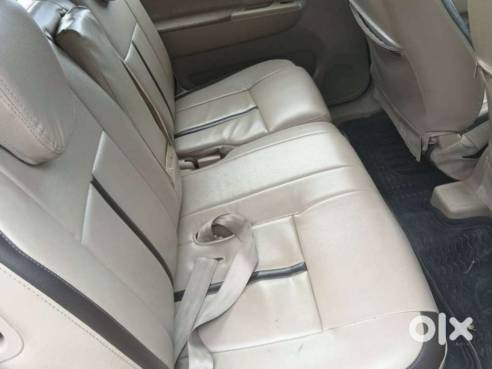 Maruti Suzuki Ertiga Vxi Abs Bs Iv, 2013, Petrol