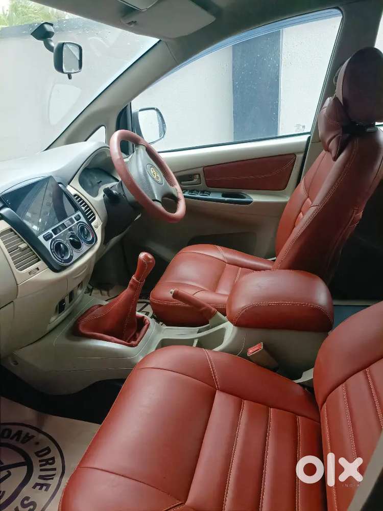 Toyota Innova 2010 Diesel 198000 Km Driven